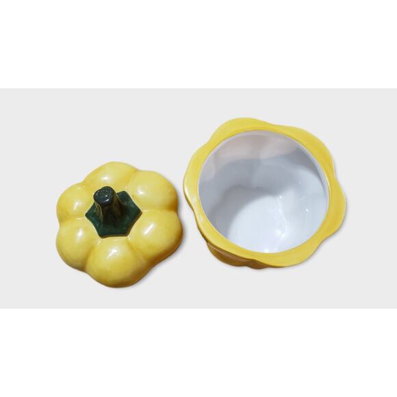 Harry And David Yellow Bell Pepper Canister 7" Jar Holds 1 Quart (4 Cups) - Picture 4 of 8